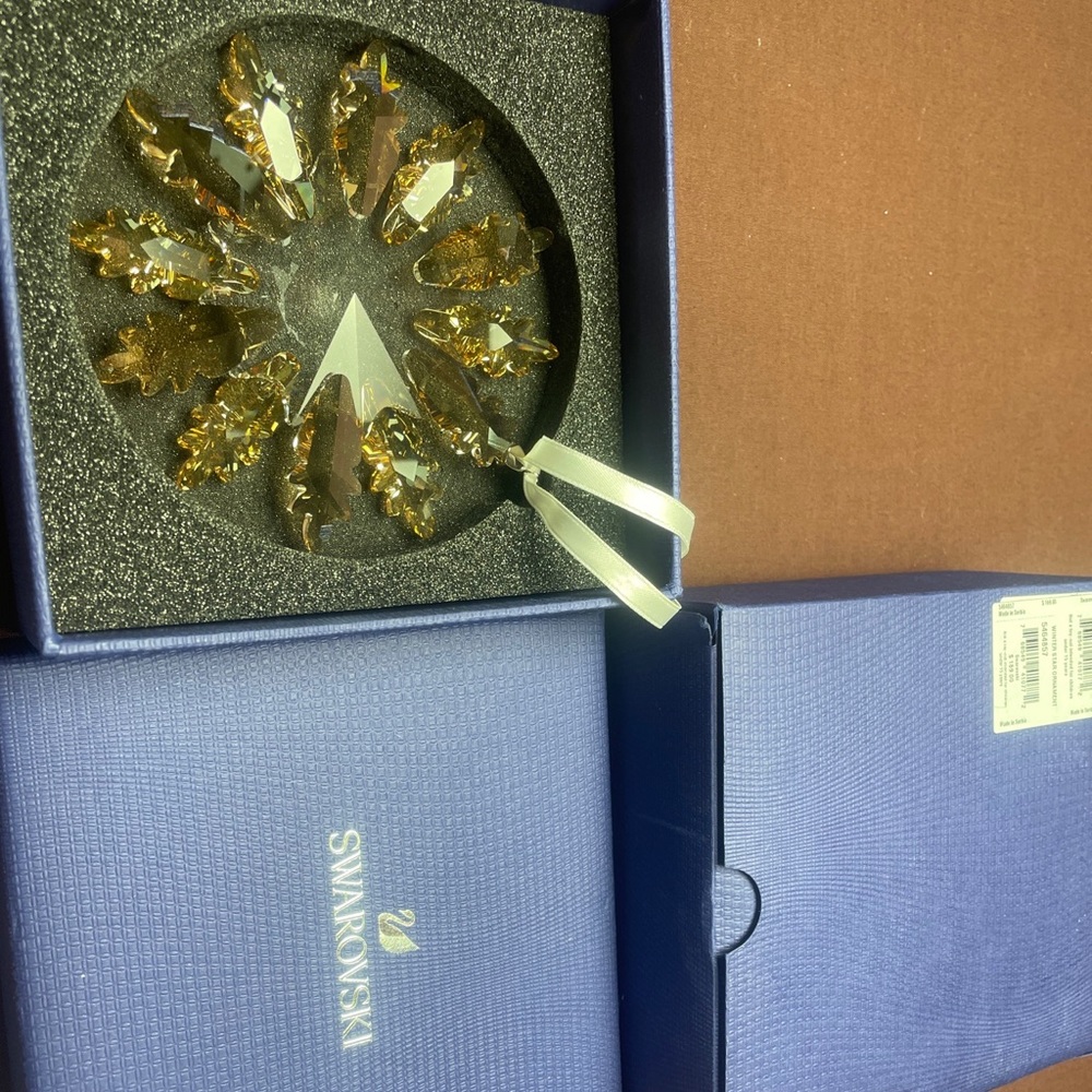 Swarovski winter large ornament